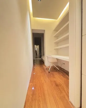 Apple House Apartment