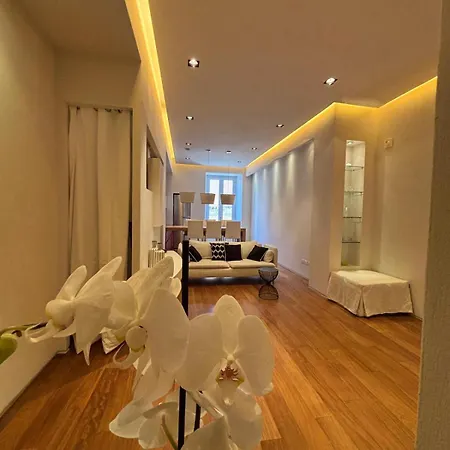 Apple House * Бари