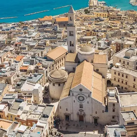 アパート Apple House バーリ