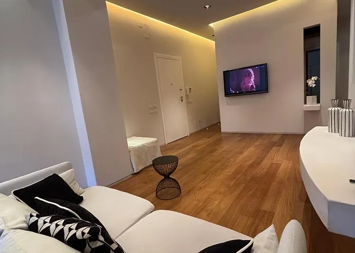 Apple House Apartment *